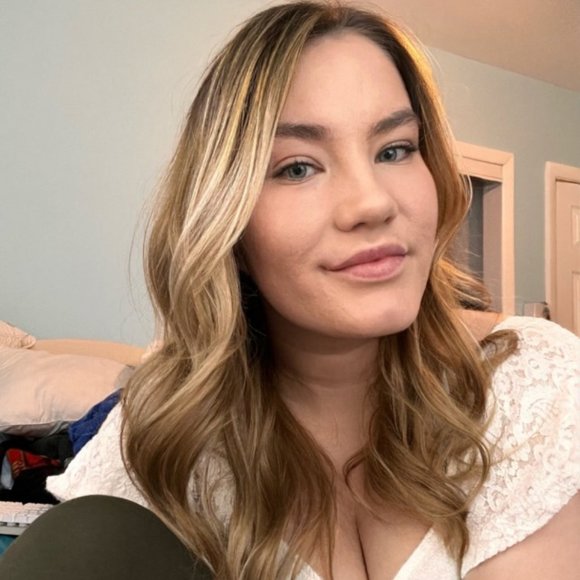 Meet your Posher, Diana - Picture 2 of 10